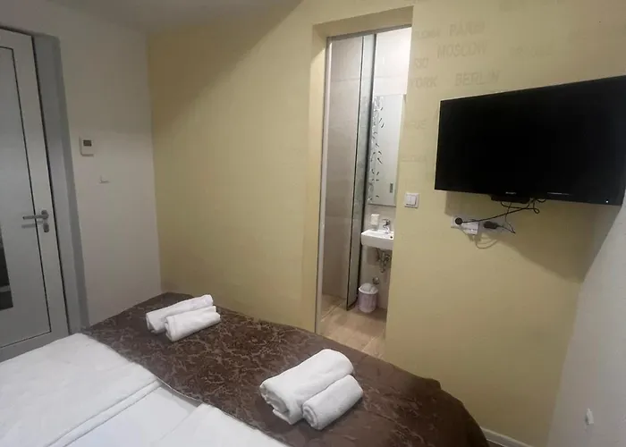 Sarajevo Central Apartmani Apartmanhotel 4*