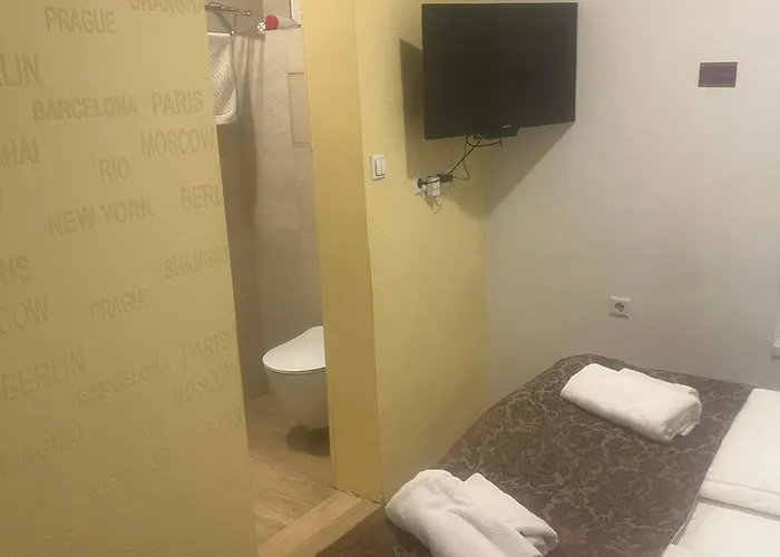 Sarajevo Central Apartmani 4*